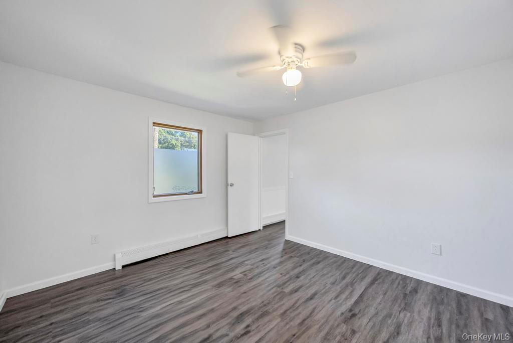 36 7th Avenue, Brentwood, NY 11717