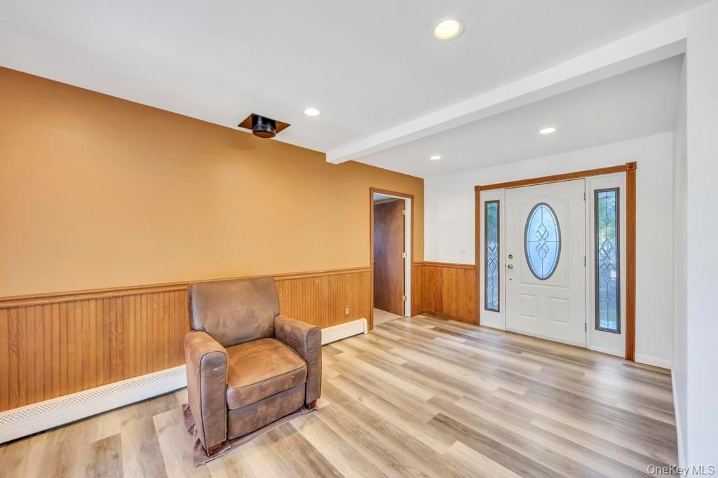 36 7th Avenue, Brentwood, NY 11717