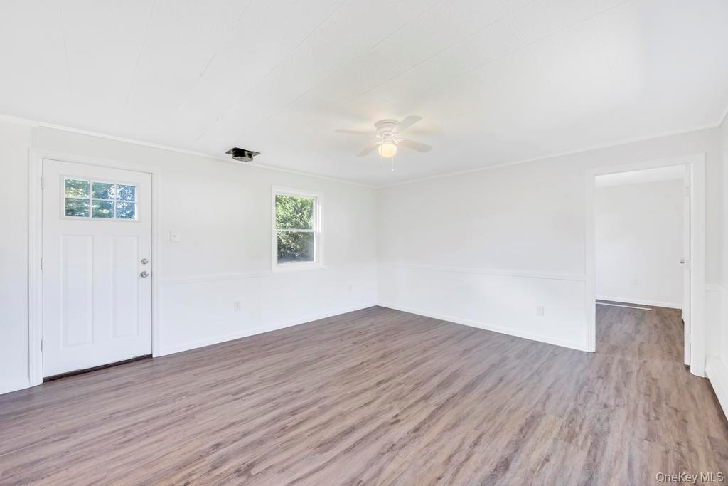 36 7th Avenue, Brentwood, NY 11717