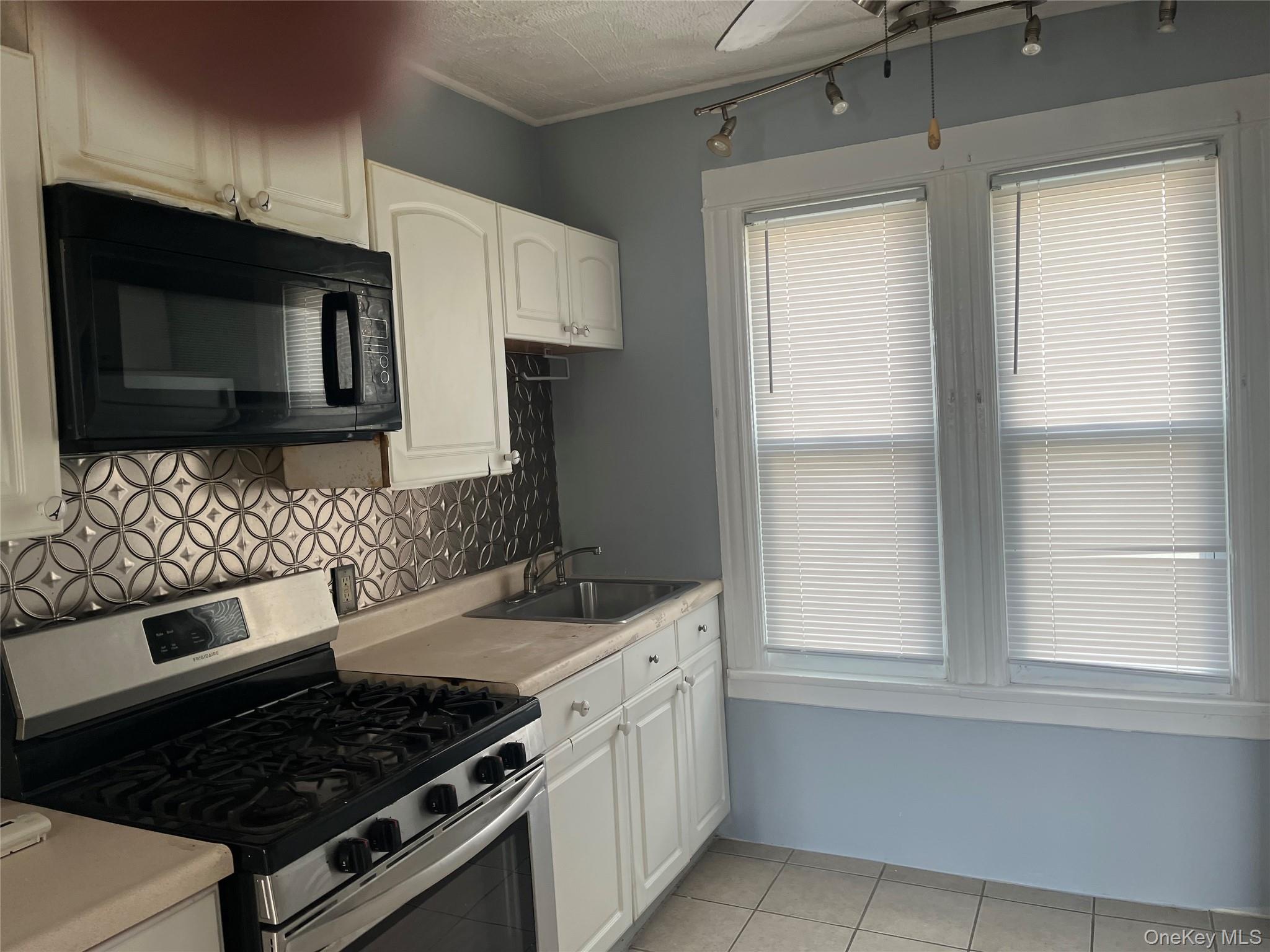 107 Smith Street # 2, Poughkeepsie, NY 12601