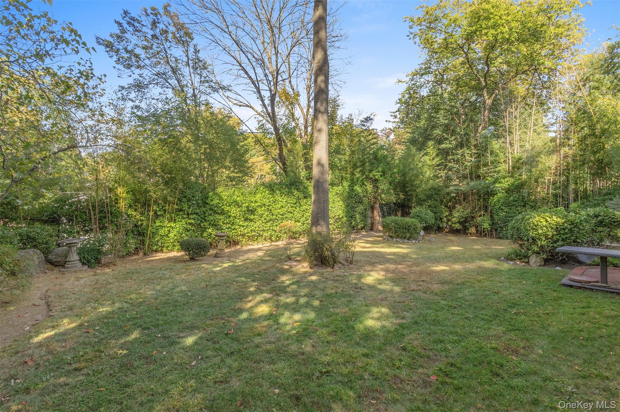 39 Annette Drive, Port Washington, NY 11050