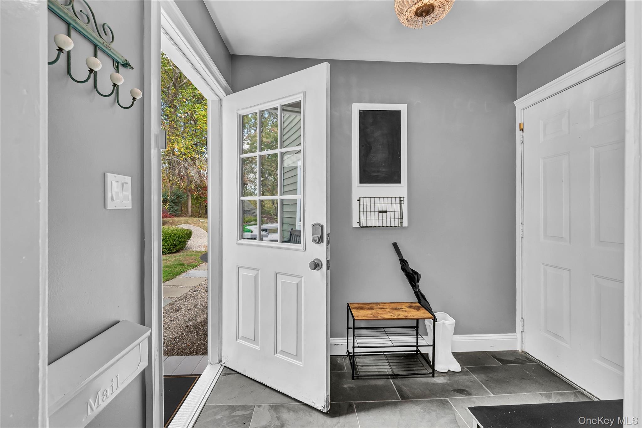 151 Oak Ridge Circle, Mahopac, NY 10541