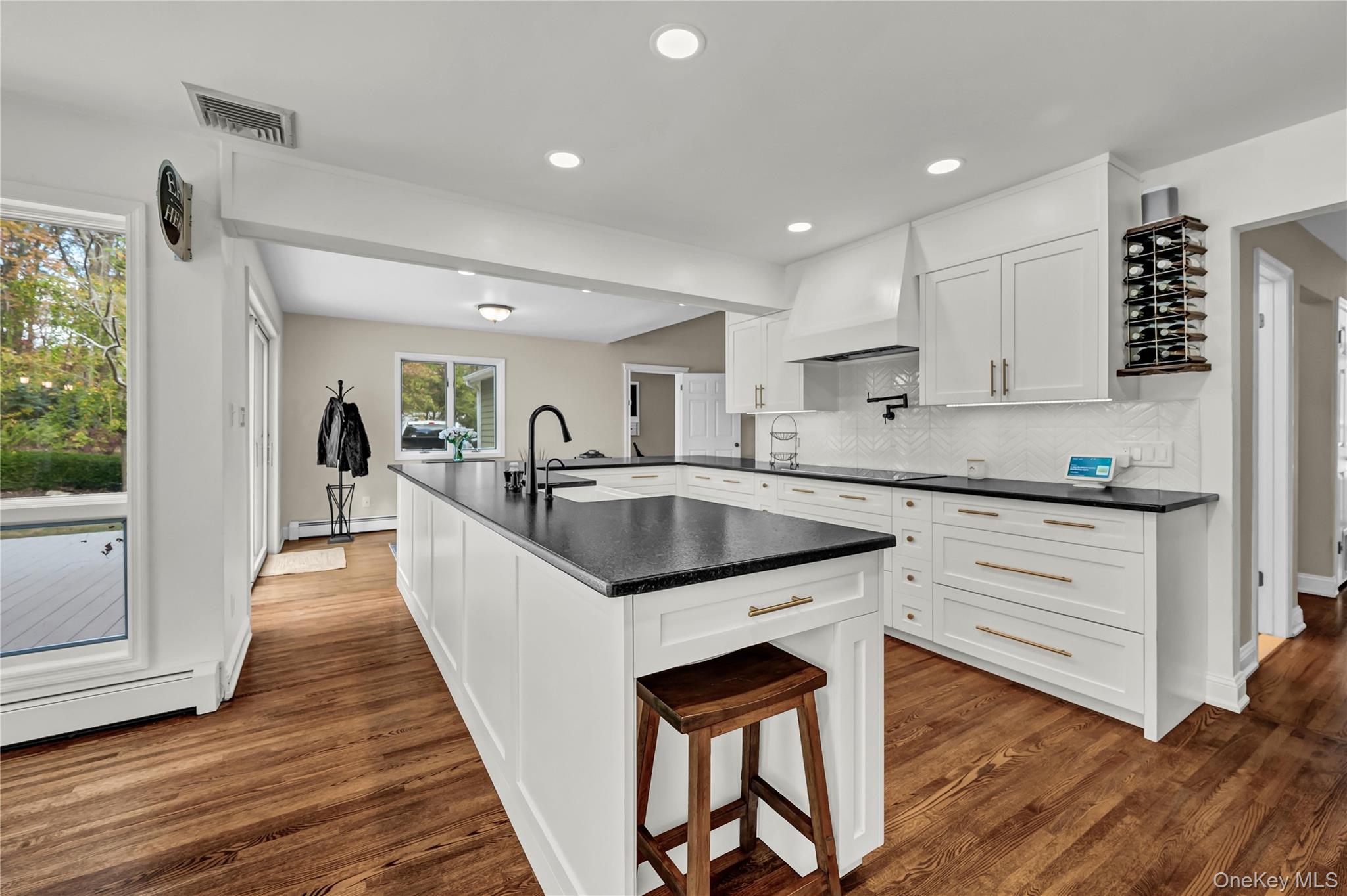 151 Oak Ridge Circle, Mahopac, NY 10541