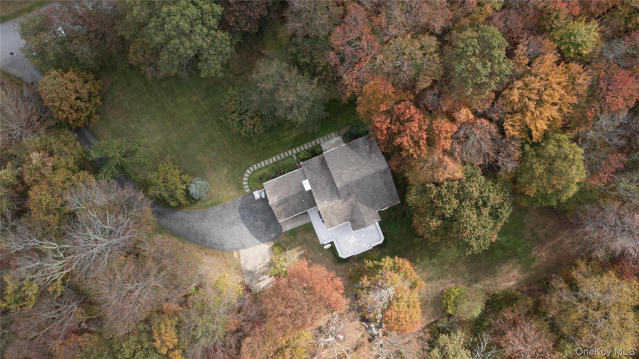 151 Oak Ridge Circle, Mahopac, NY 10541