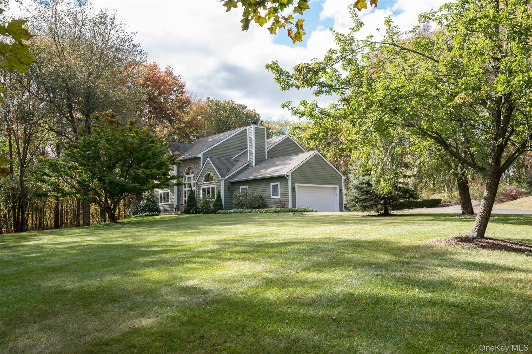 151 Oak Ridge Circle, Mahopac, NY 10541