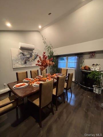 25 Arcadia Lane, Hicksville, NY 11801