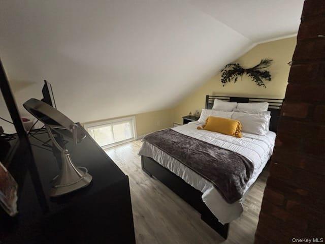 25 Arcadia Lane, Hicksville, NY 11801