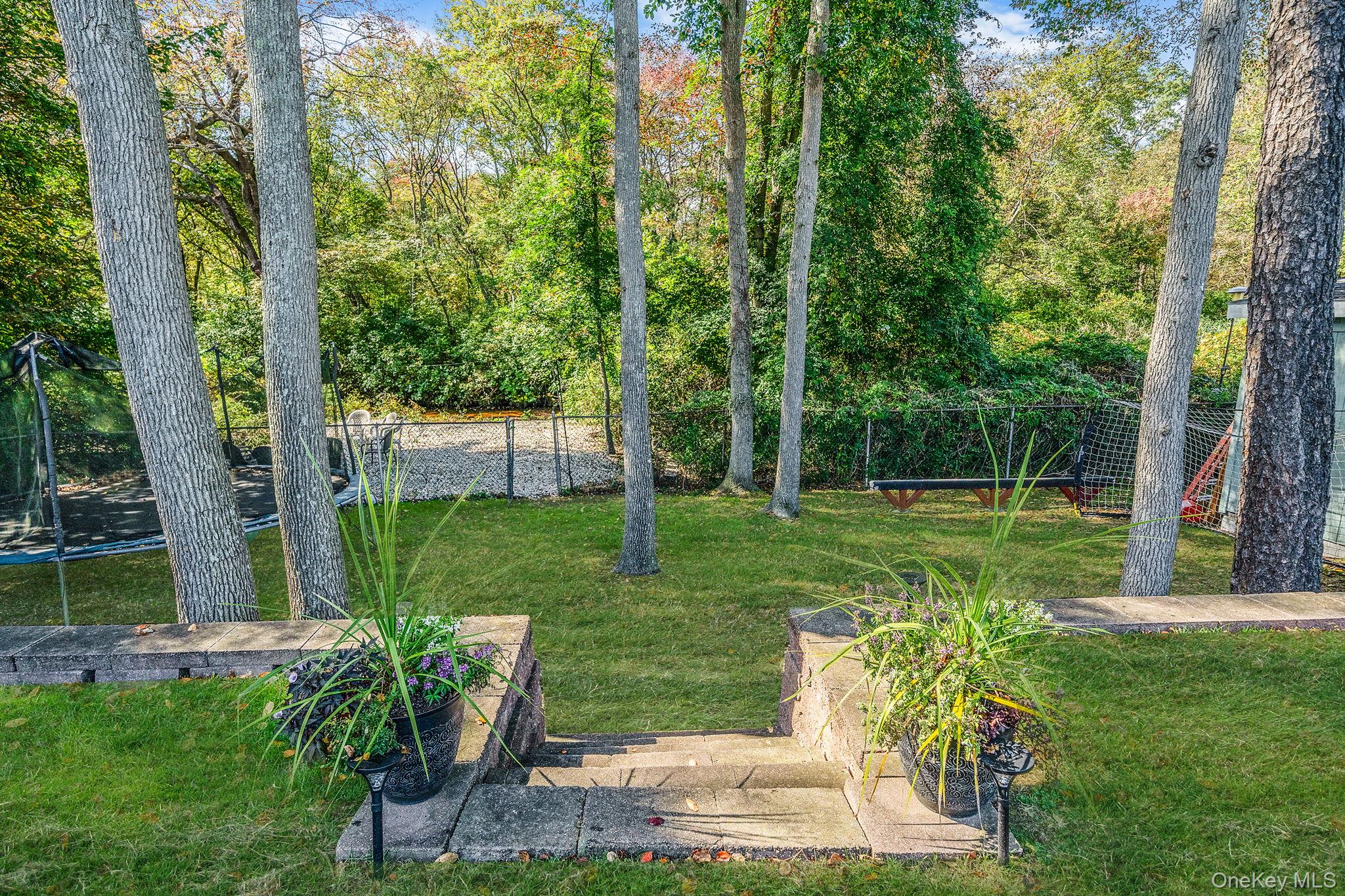 172 W 24th Street, Deer Park, NY 11729