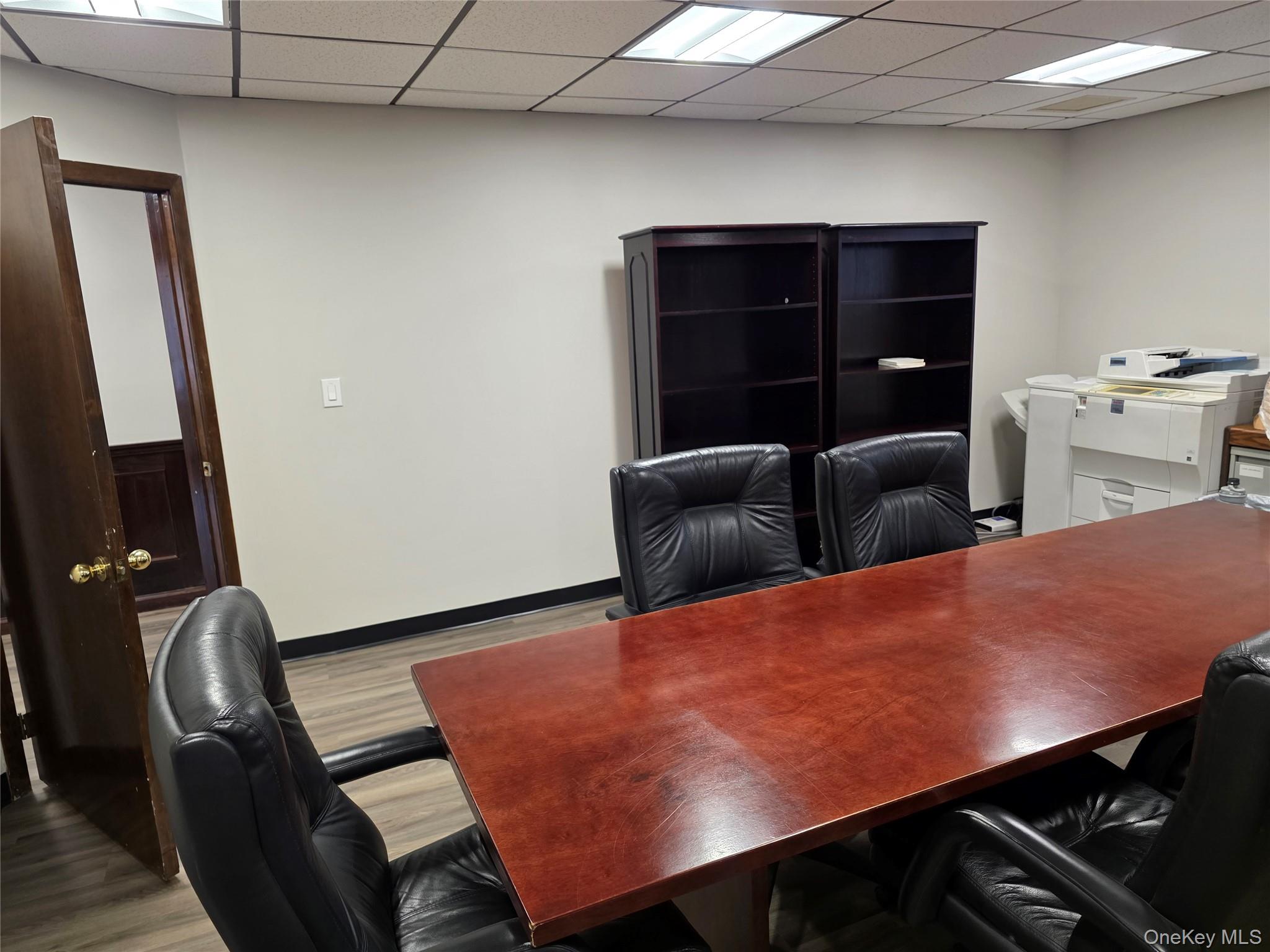 98-100 Willis Avenue, Mineola, NY 11501