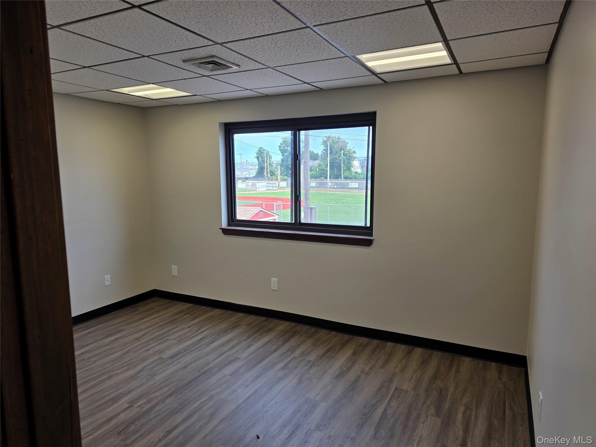 98-100 Willis Avenue, Mineola, NY 11501