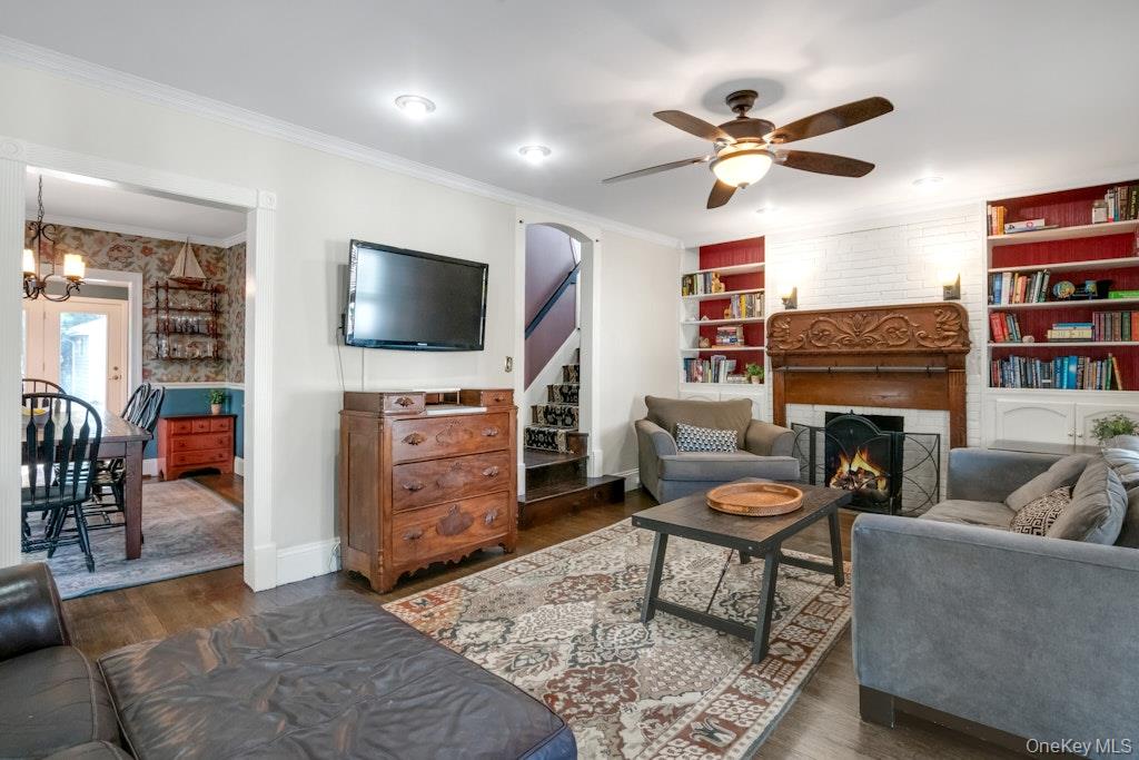 8 Eldridge Avenue, Ossining, NY 10562