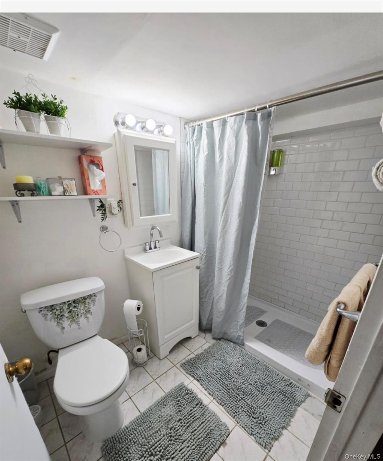 15045 115th Drive, Jamaica, NY 11434