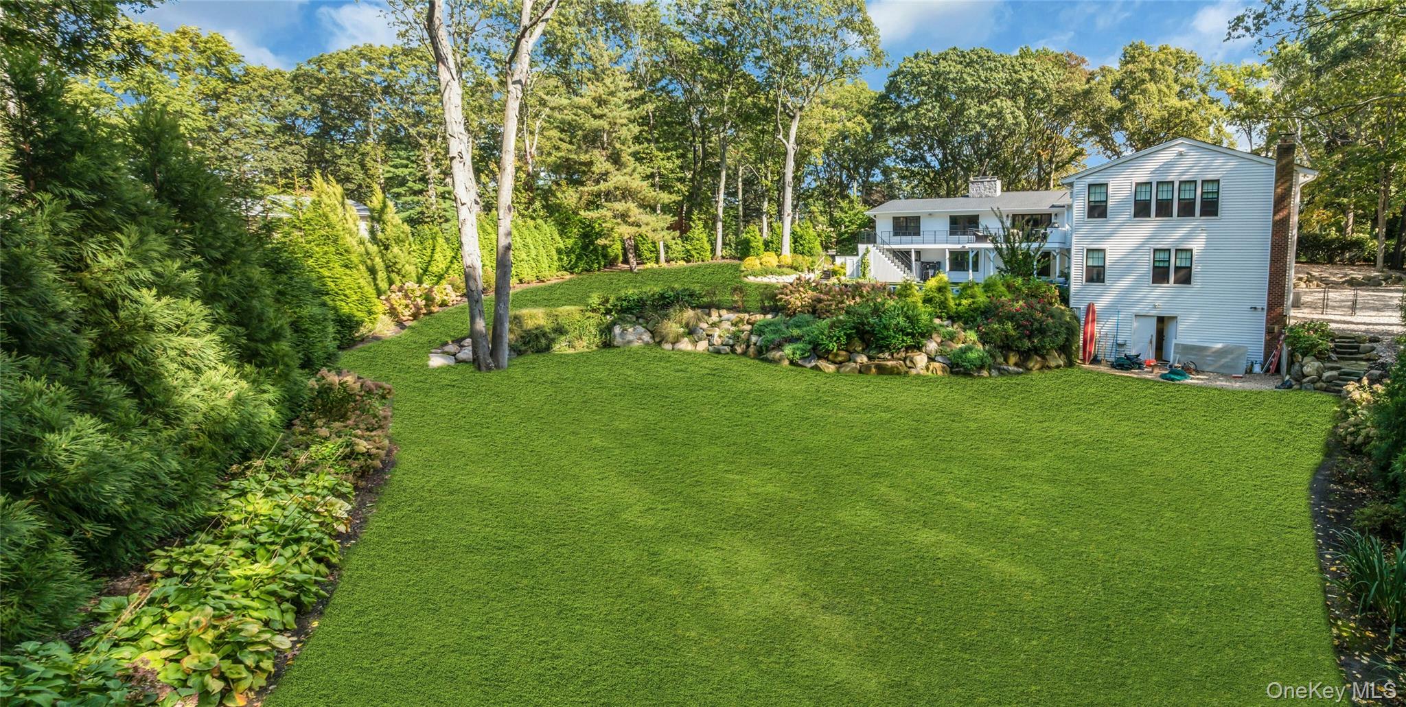 4 Treeview Drive, Melville, NY 11747