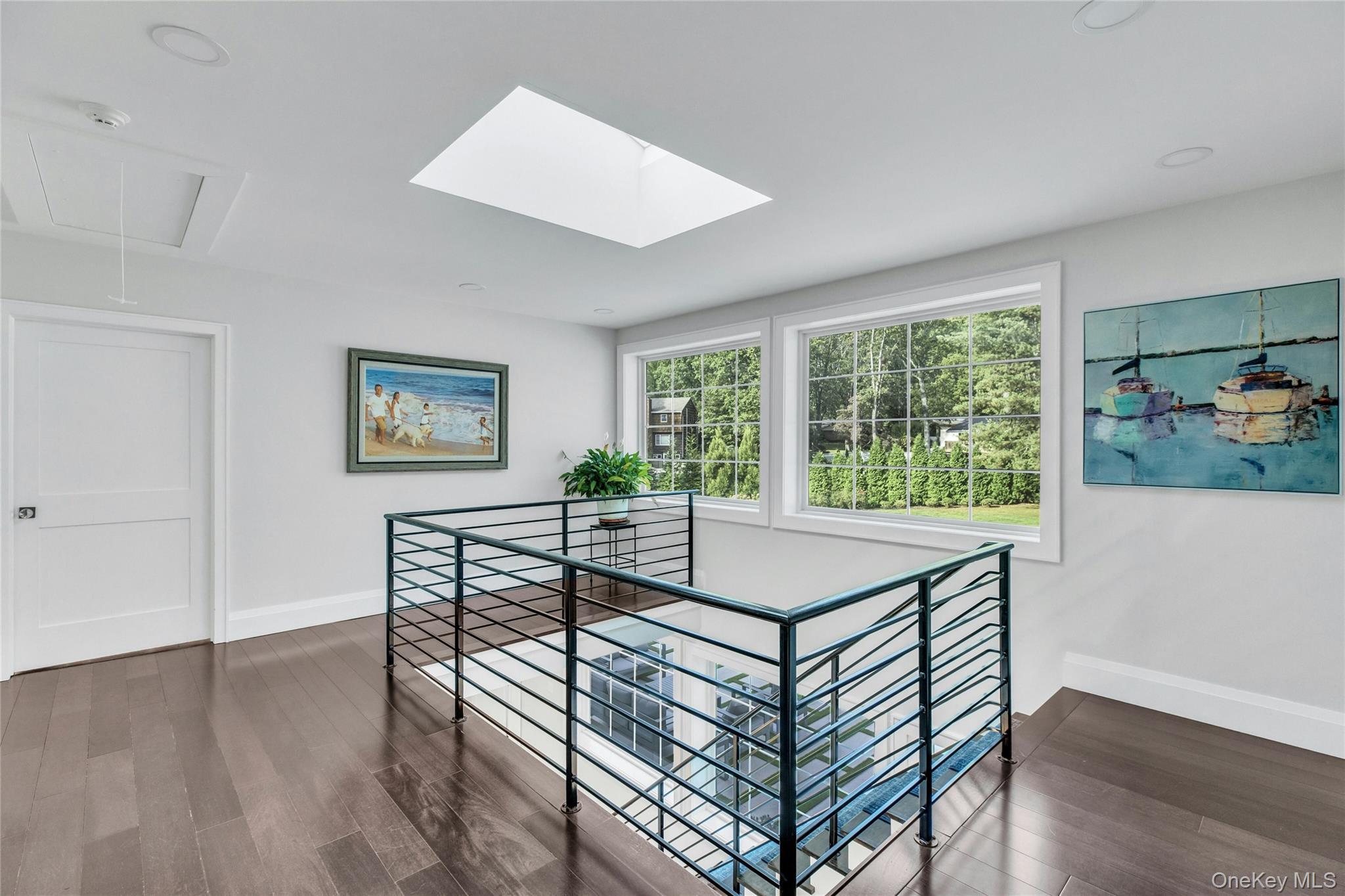 4 Treeview Drive, Melville, NY 11747