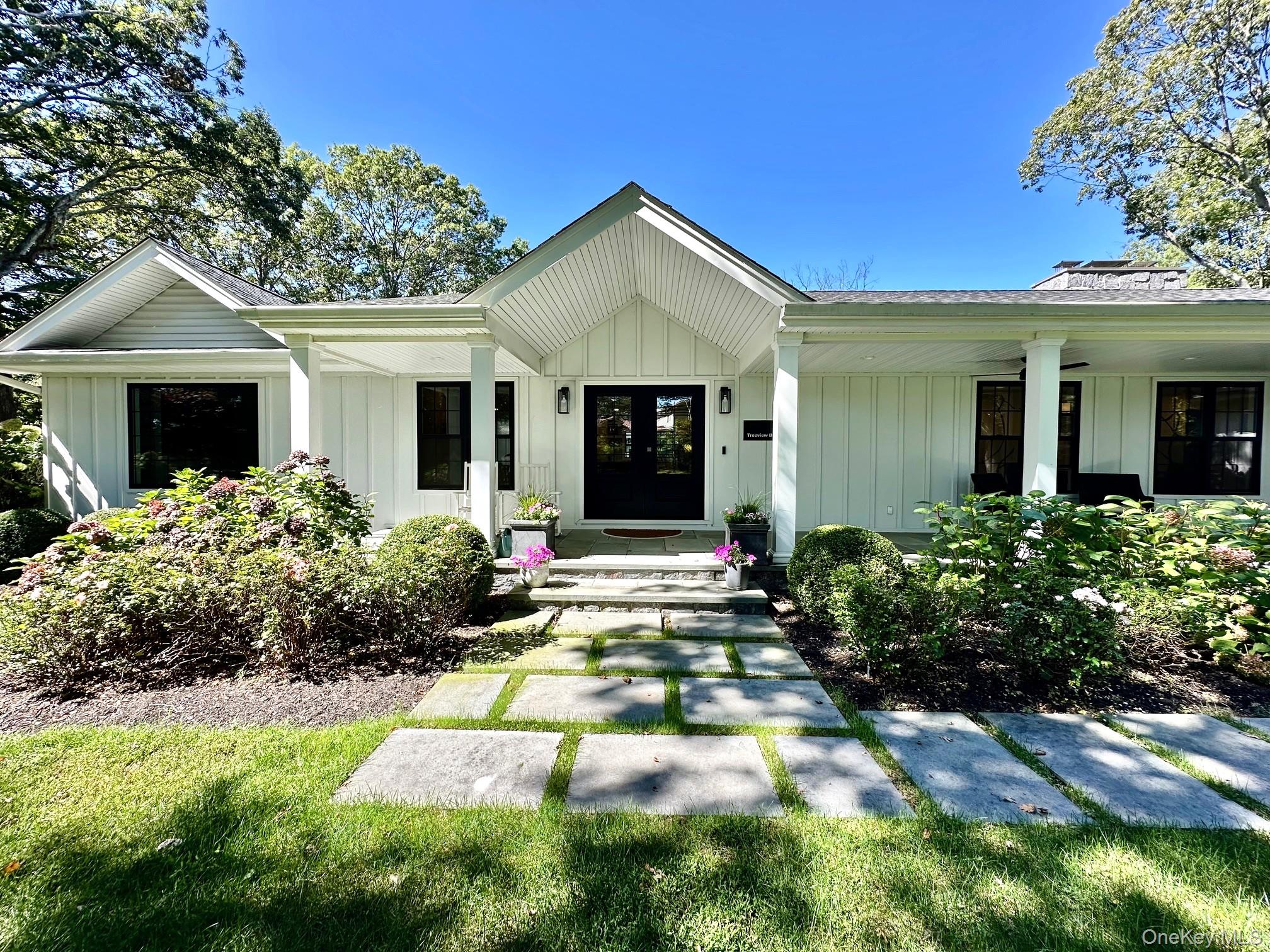 4 Treeview Drive, Melville, NY 11747