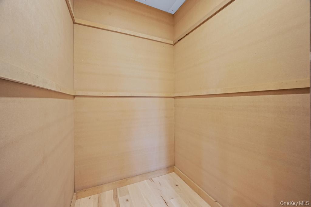 732 Woodside Drive, Wantagh, NY 11793