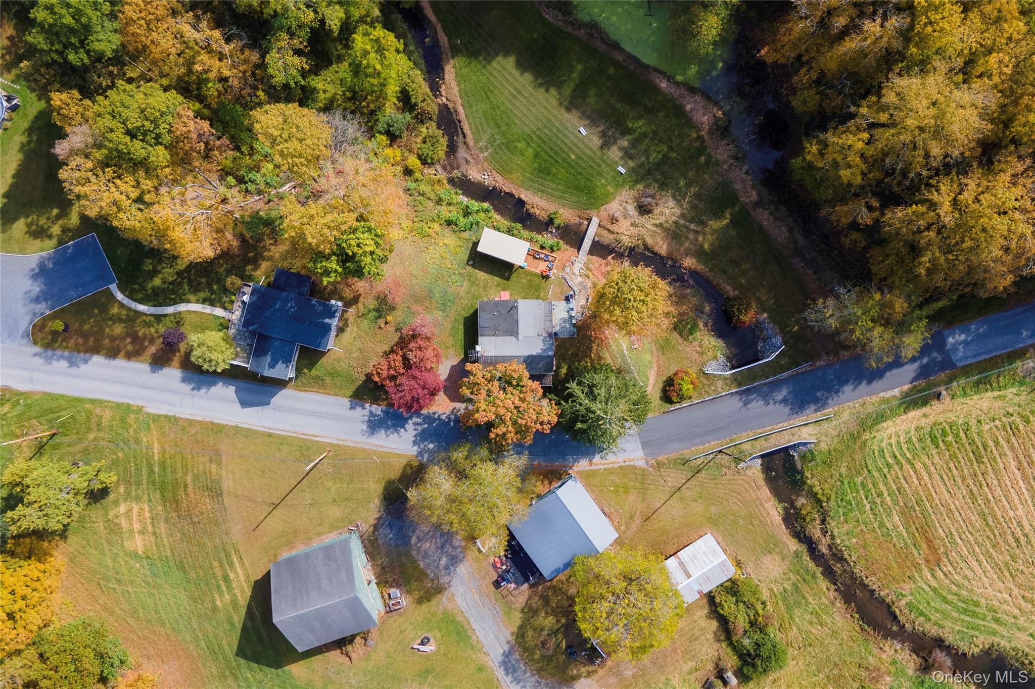 191 White Schoolhouse Rd, Rhinebeck, NY 12572