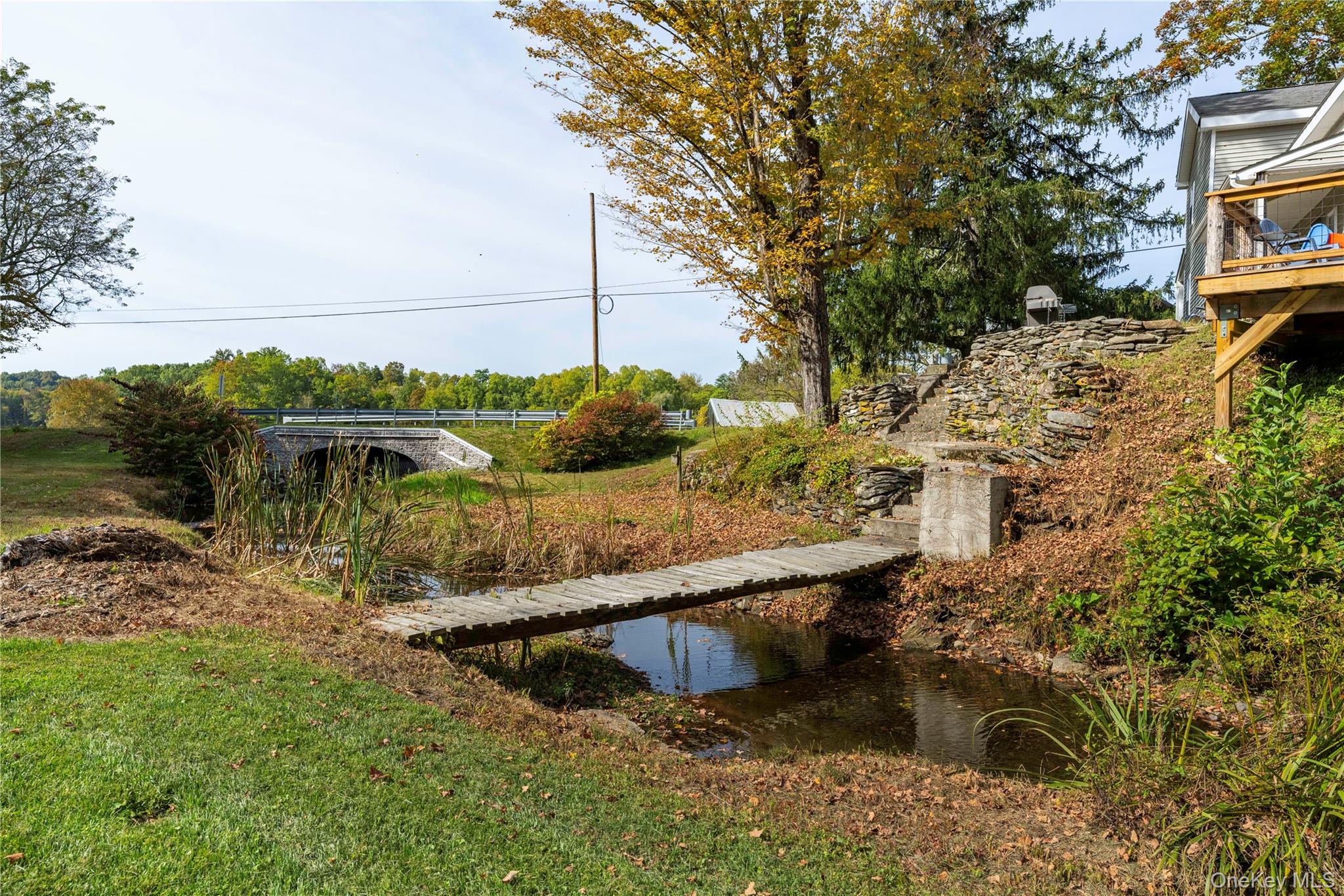 191 White Schoolhouse Rd, Rhinebeck, NY 12572