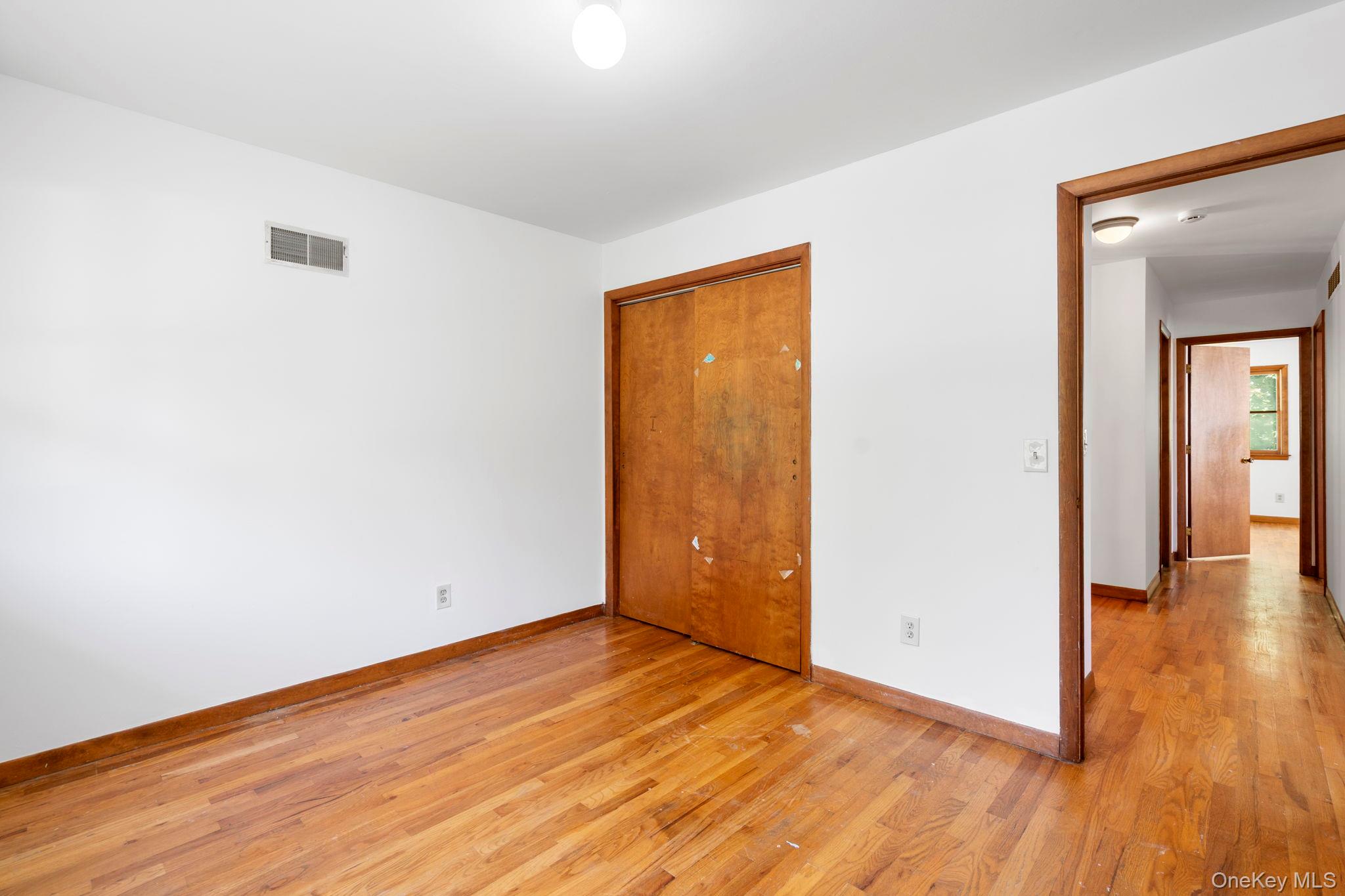 37 Cathy Road, Poughkeepsie, NY 12603