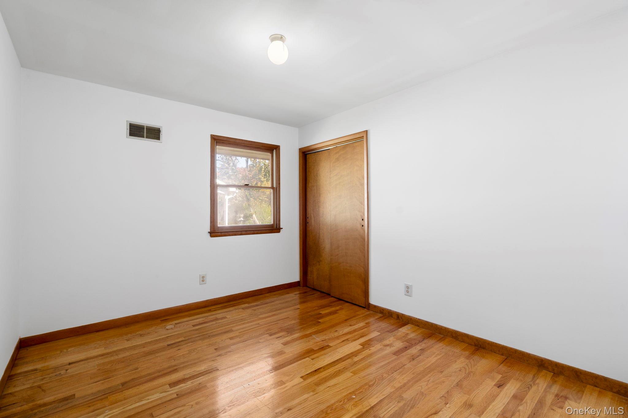 37 Cathy Road, Poughkeepsie, NY 12603