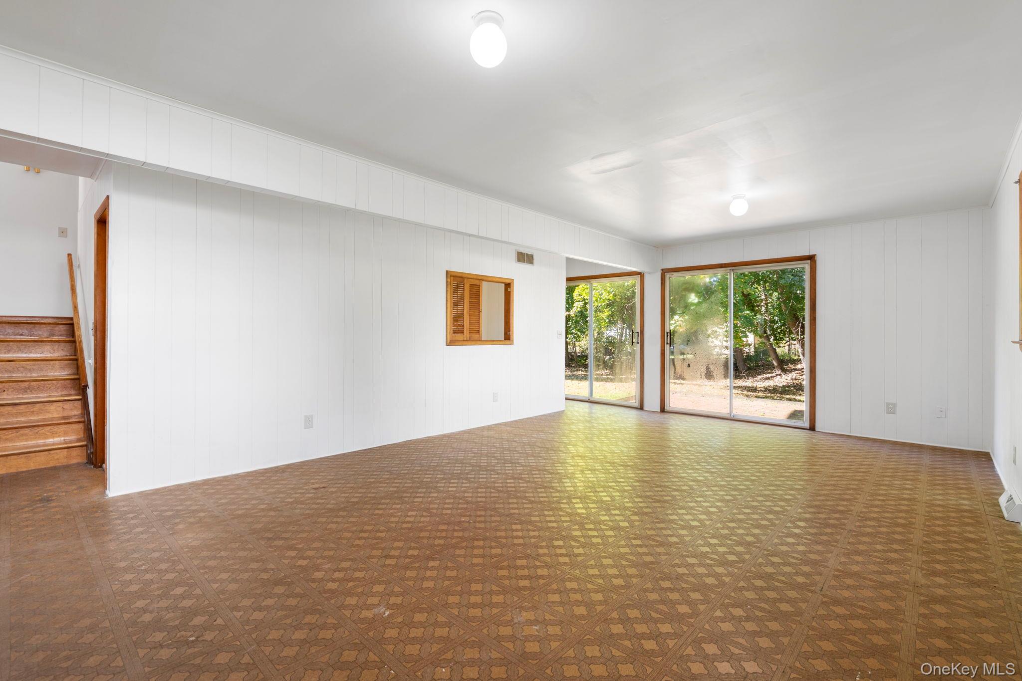 37 Cathy Road, Poughkeepsie, NY 12603