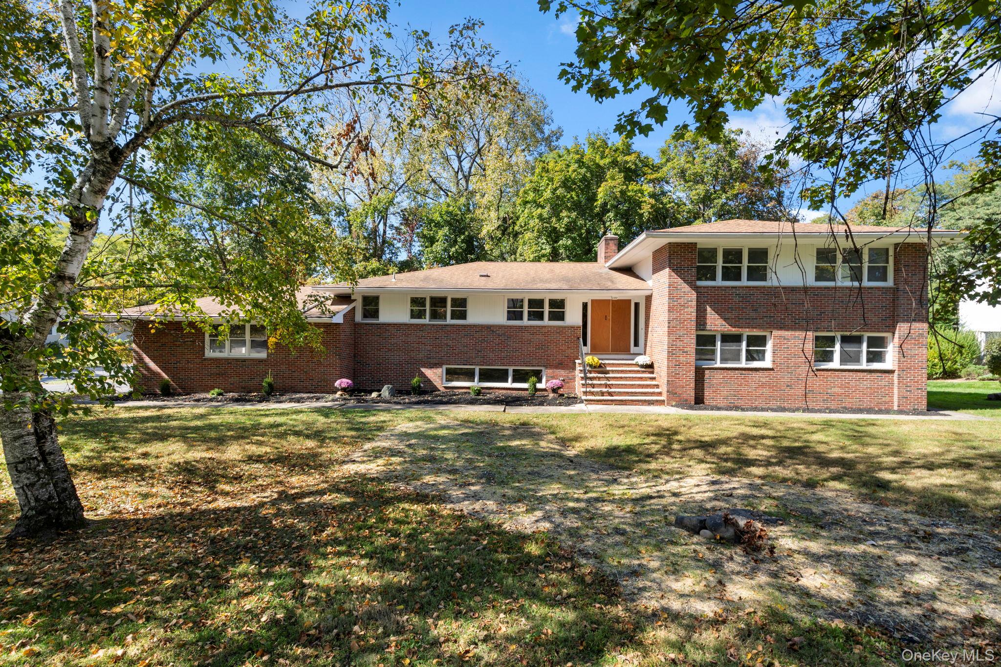 37 Cathy Road, Poughkeepsie, NY 12603