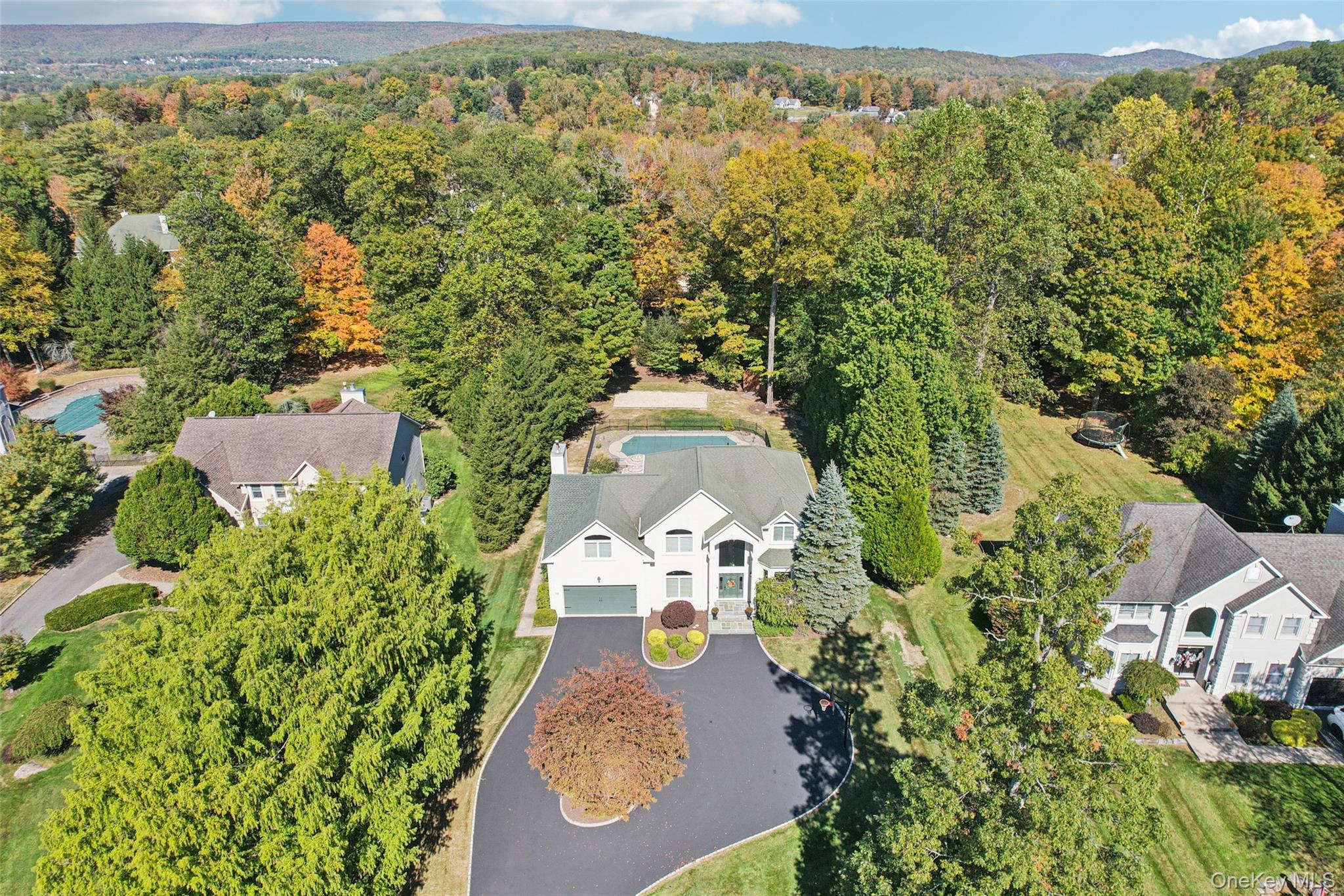 56 Greenwich Avenue, Central Valley, NY 10917