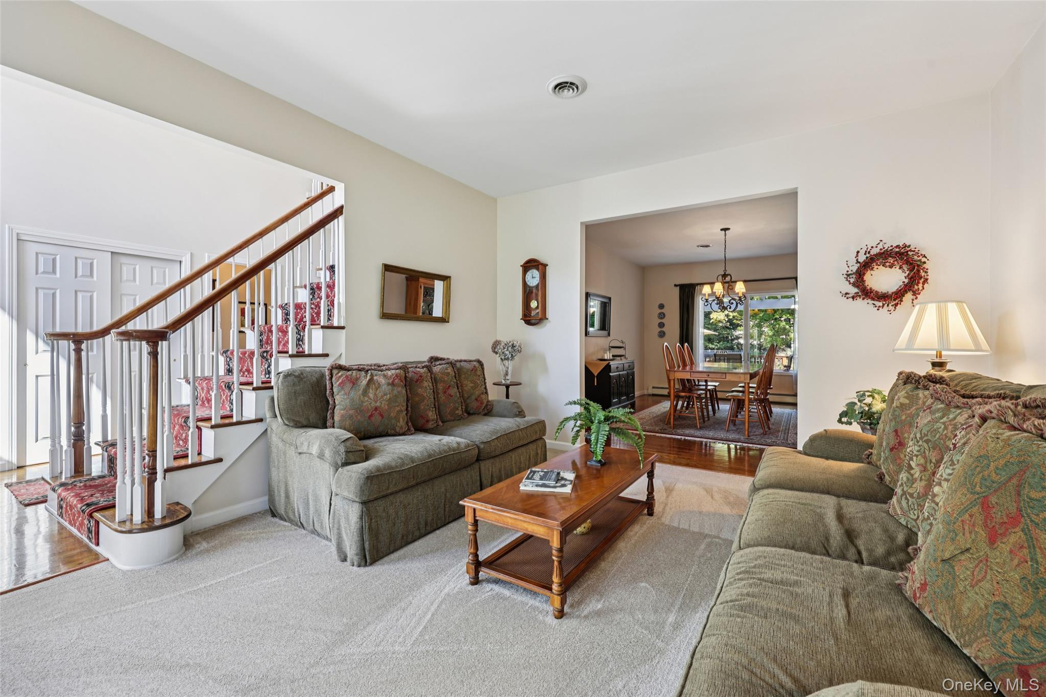 56 Greenwich Avenue, Central Valley, NY 10917