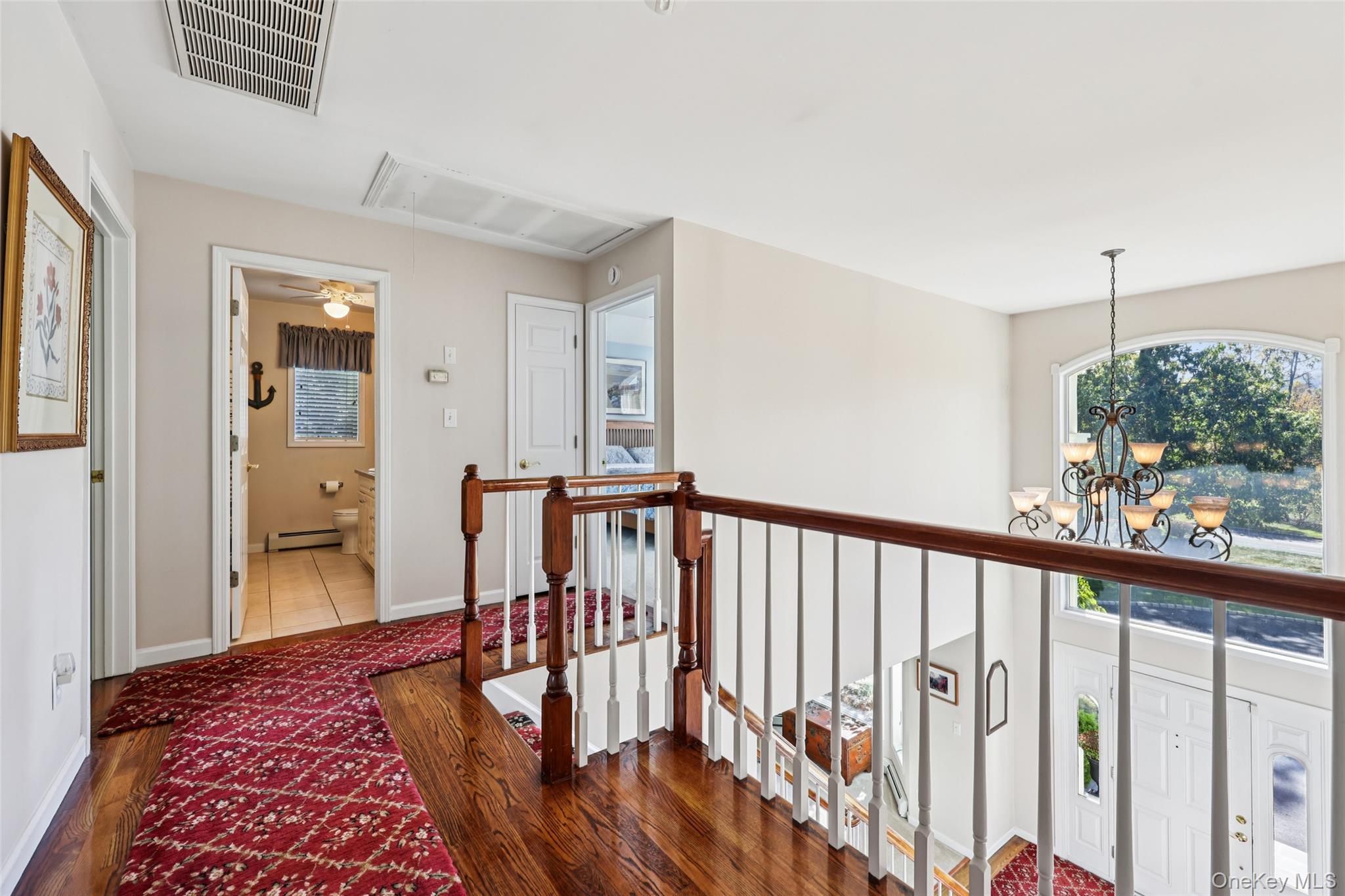 56 Greenwich Avenue, Central Valley, NY 10917