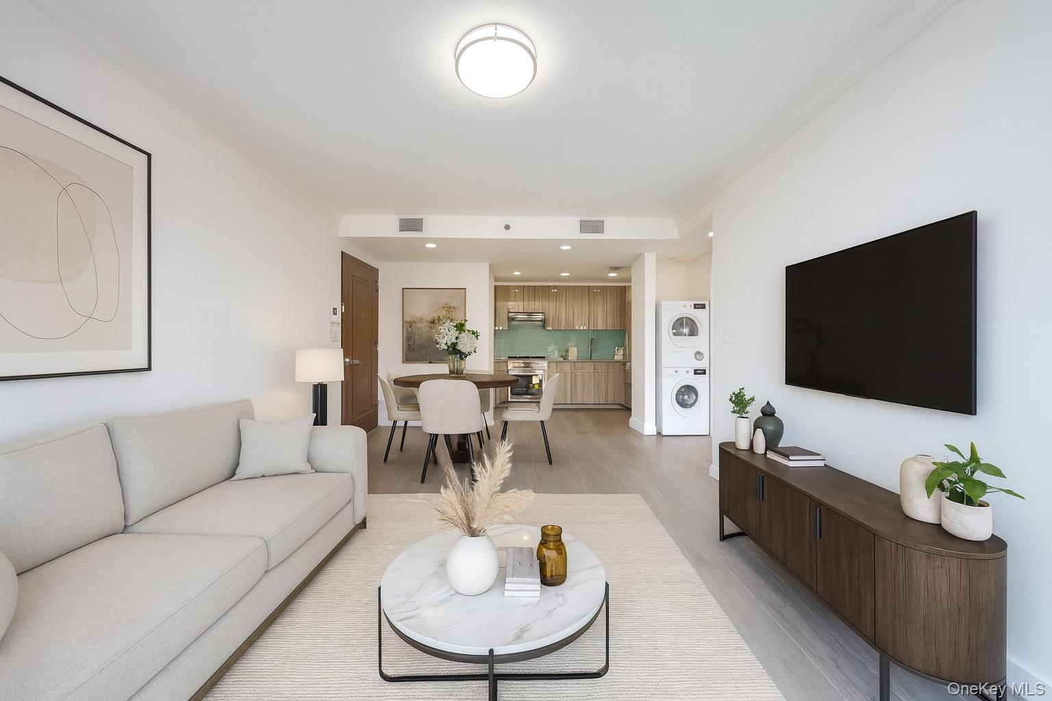 13227 41st Road # 5E, Flushing, NY 11355