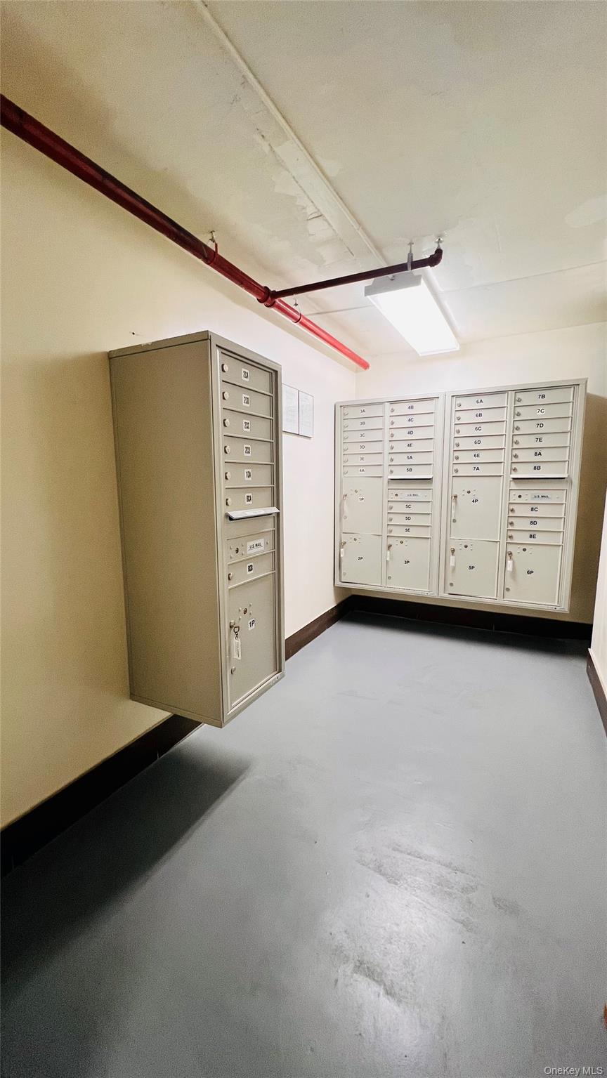 13227 41st Road # 5E, Flushing, NY 11355