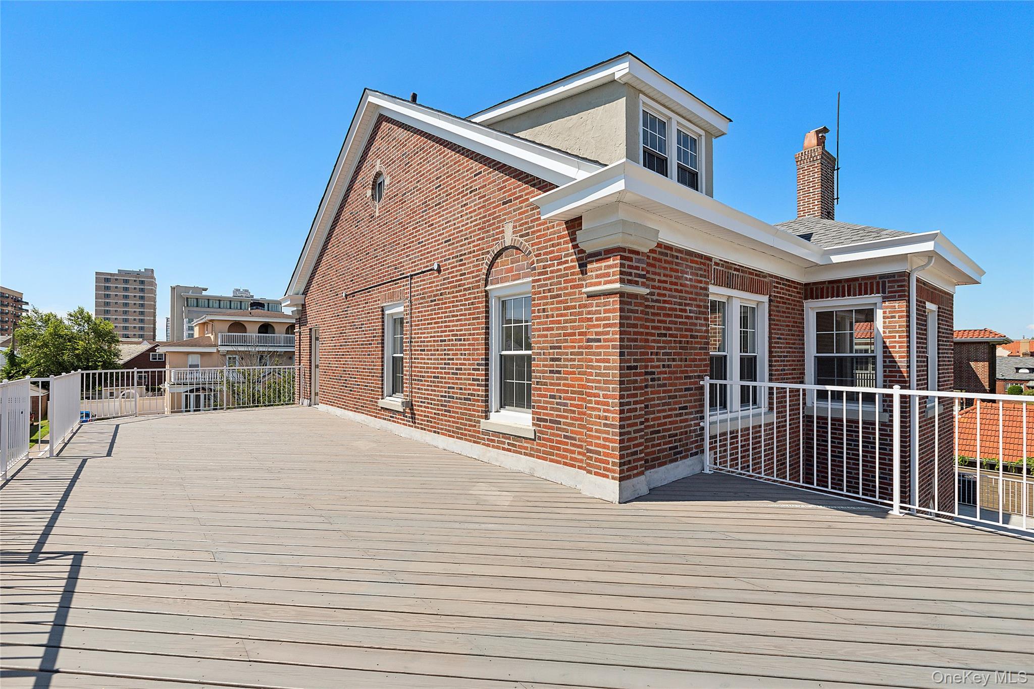 65 W Beech Street, Long Beach, NY 11561