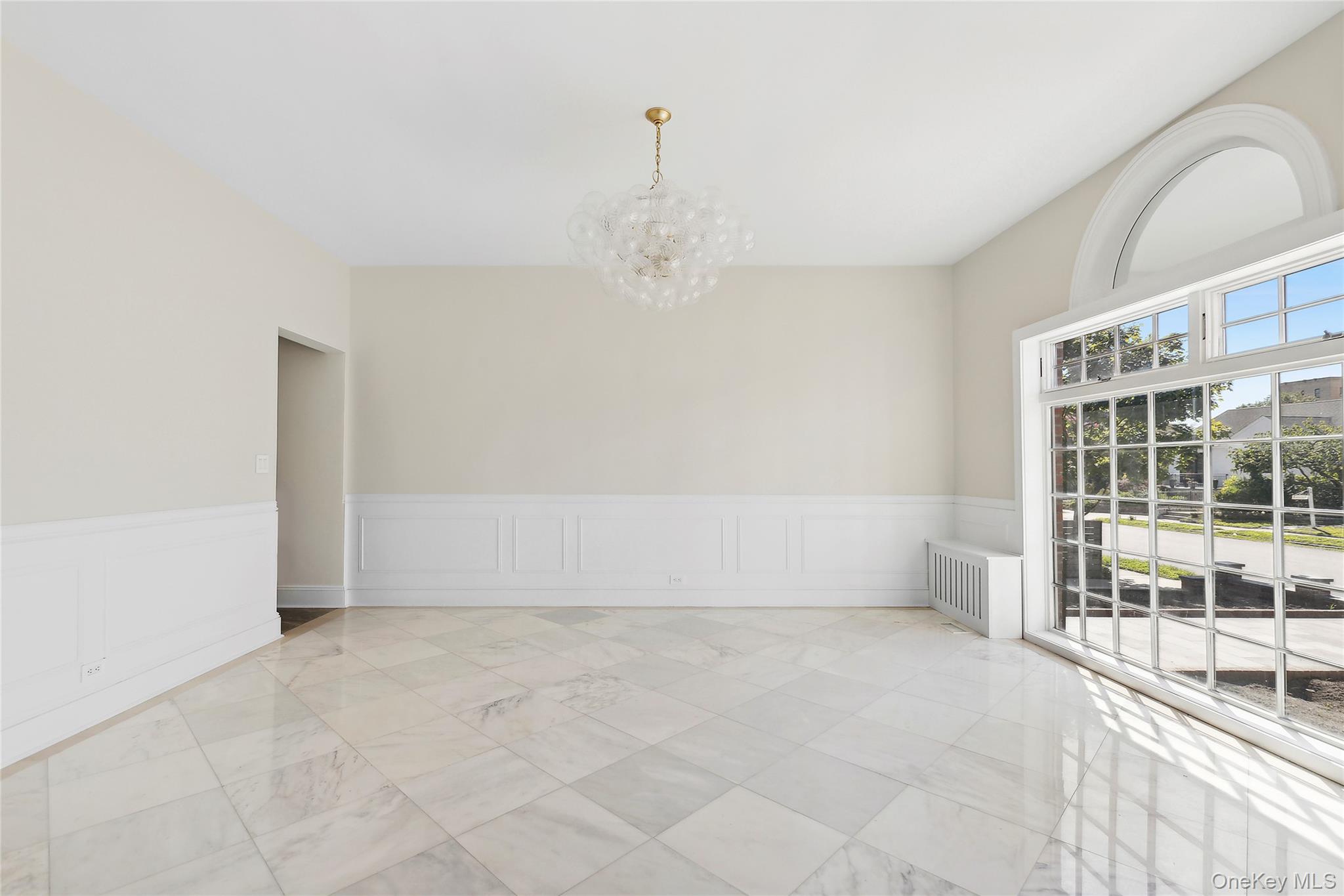 65 W Beech Street, Long Beach, NY 11561