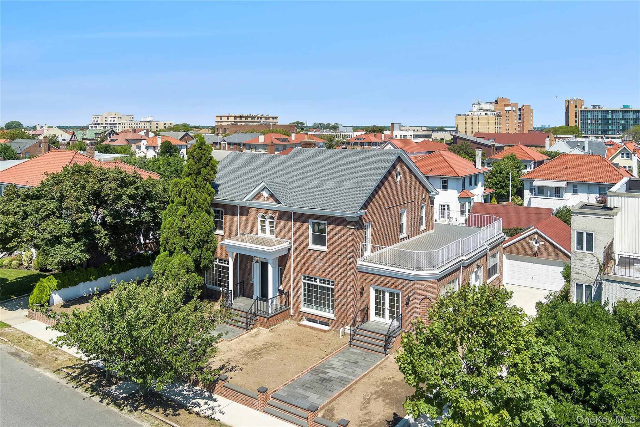 65 W Beech Street, Long Beach, NY 11561