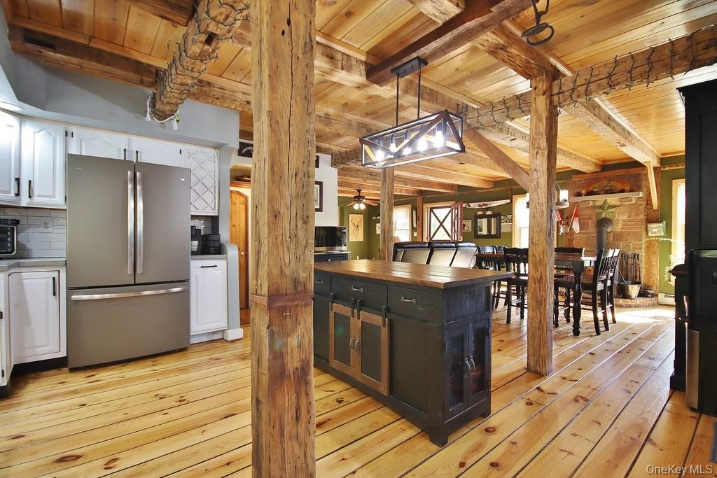 575 Roosa Gap Road, Bloomingburg, NY 12721