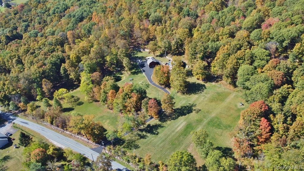 575 Roosa Gap Road, Bloomingburg, NY 12721