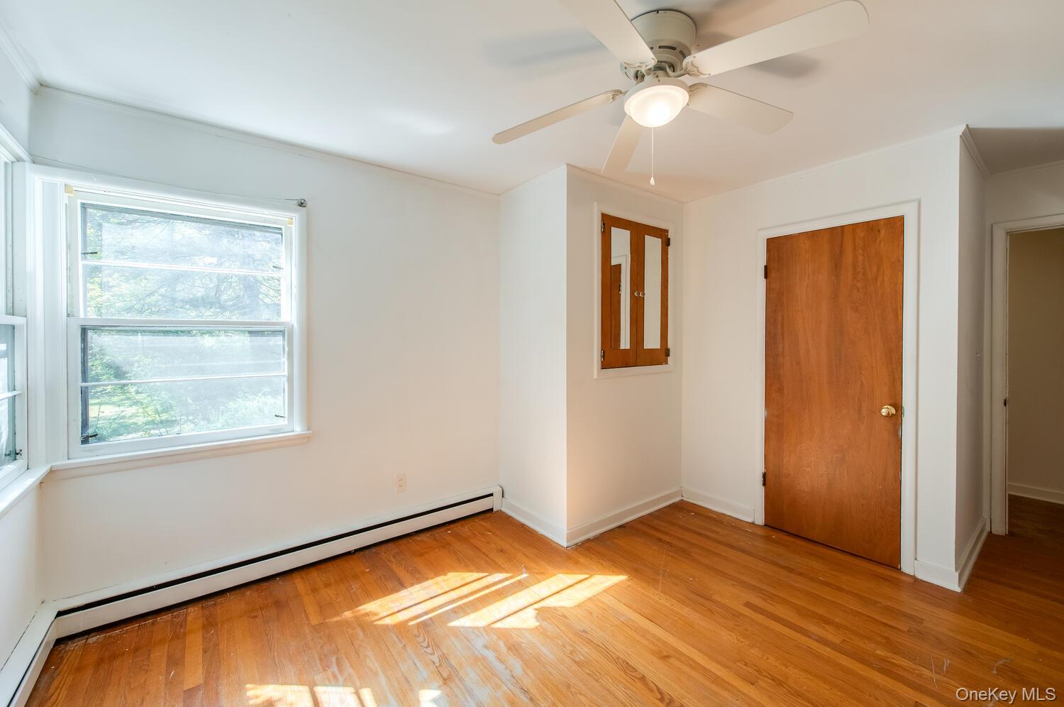 19 Ridgeview Road, Poughkeepsie, NY 12603