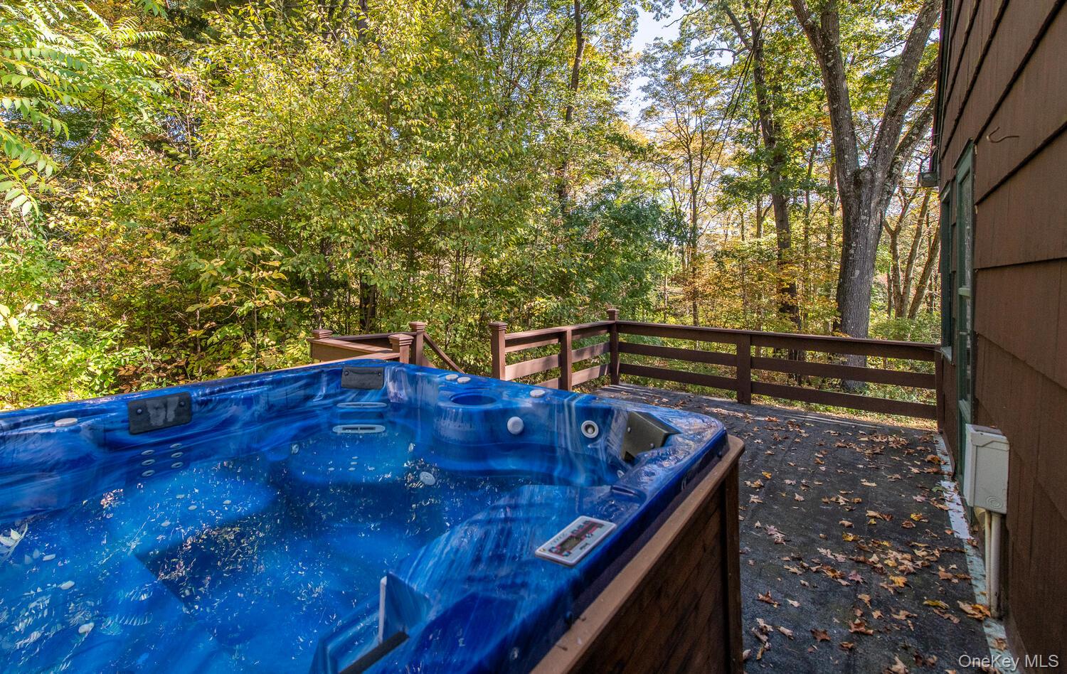 19 Ridgeview Road, Poughkeepsie, NY 12603