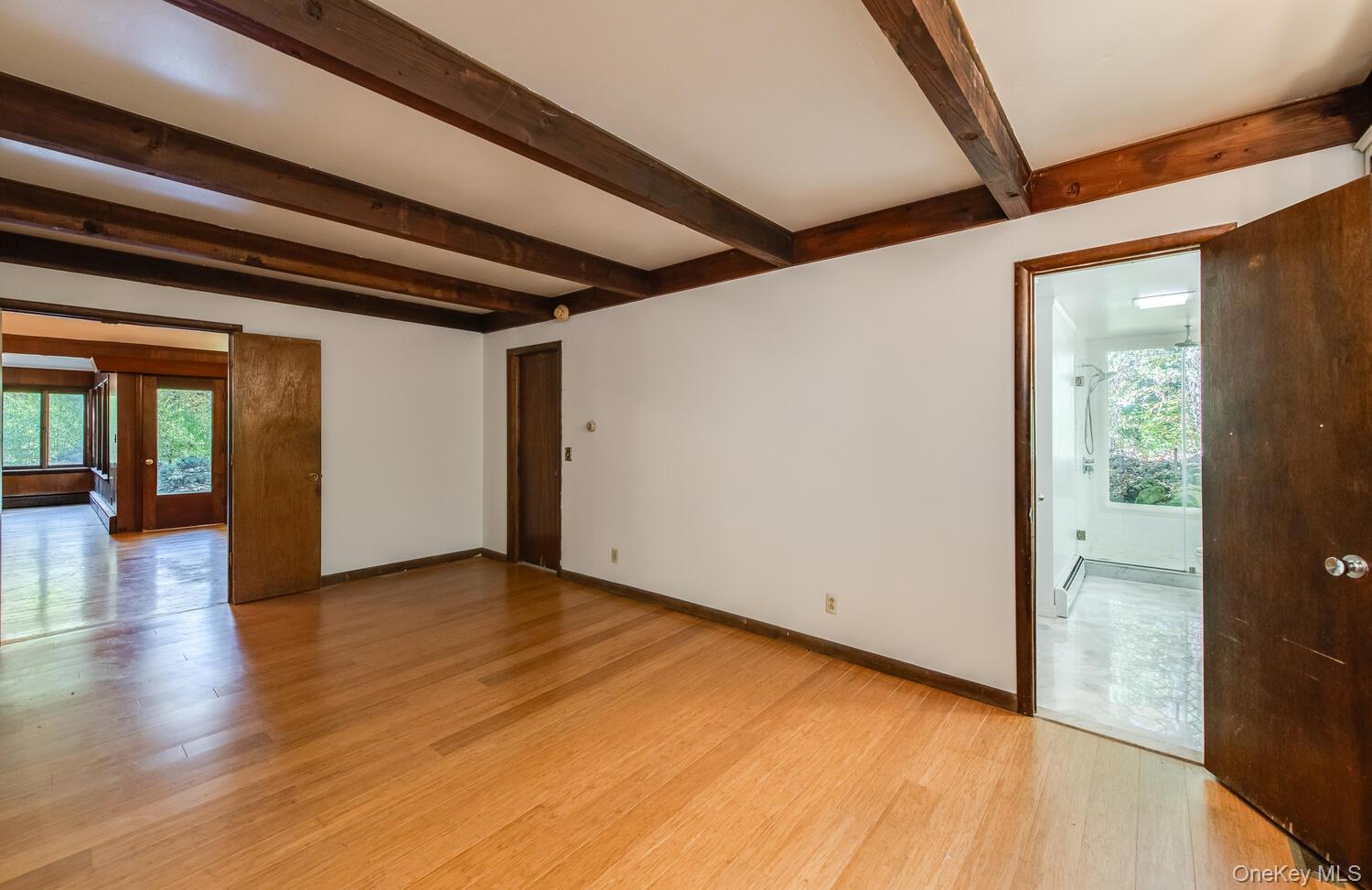 19 Ridgeview Road, Poughkeepsie, NY 12603