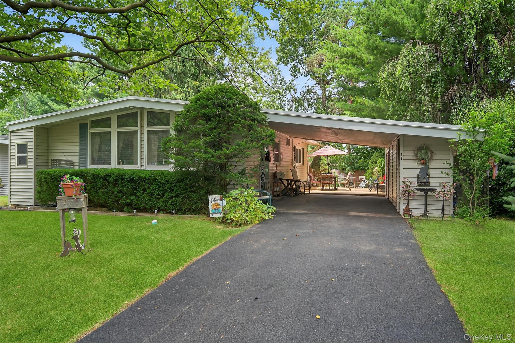 19 The Curve Road, Rock Hill, NY 12775