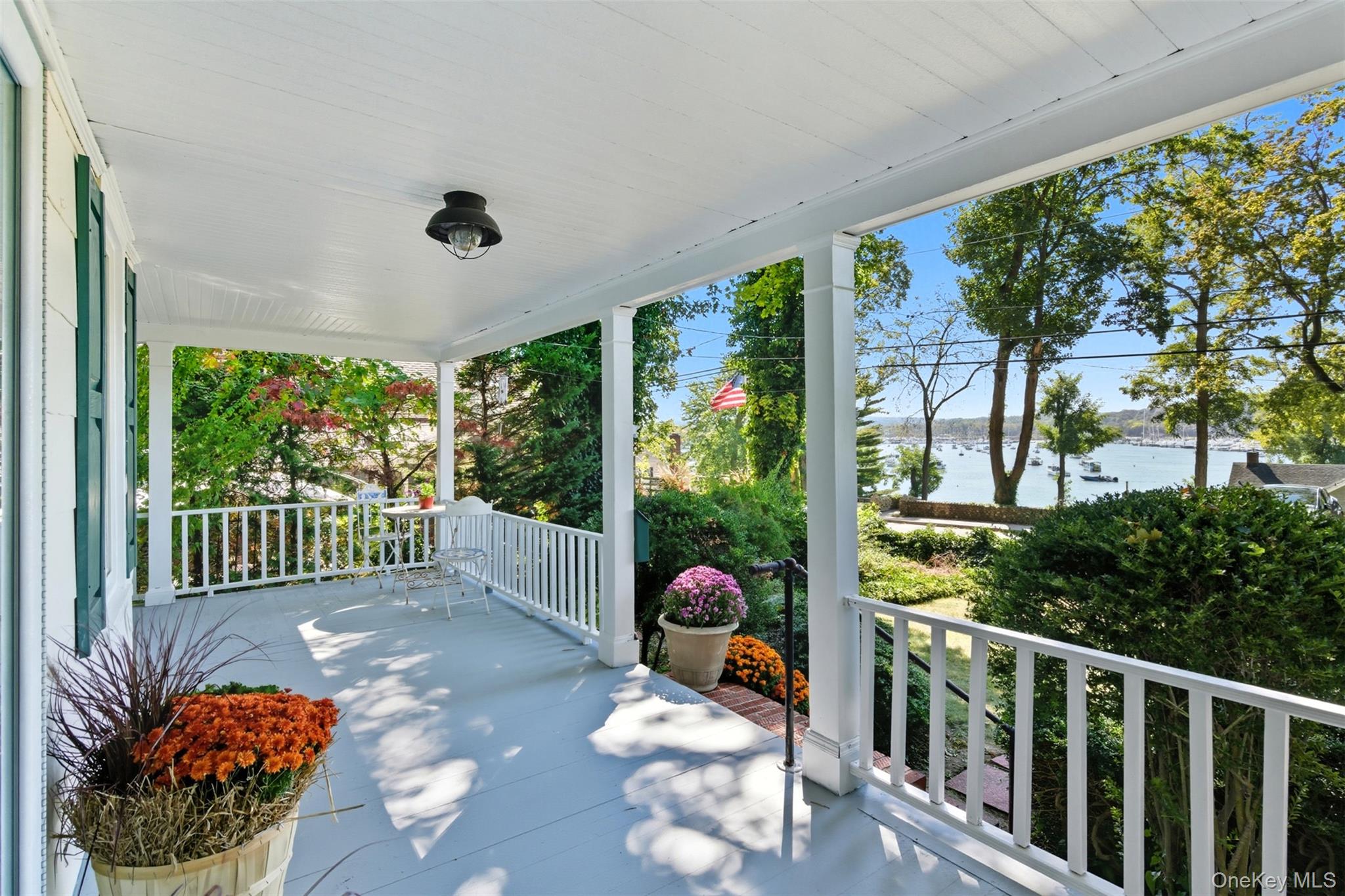 68 East Shore Road, Huntington, NY 11743