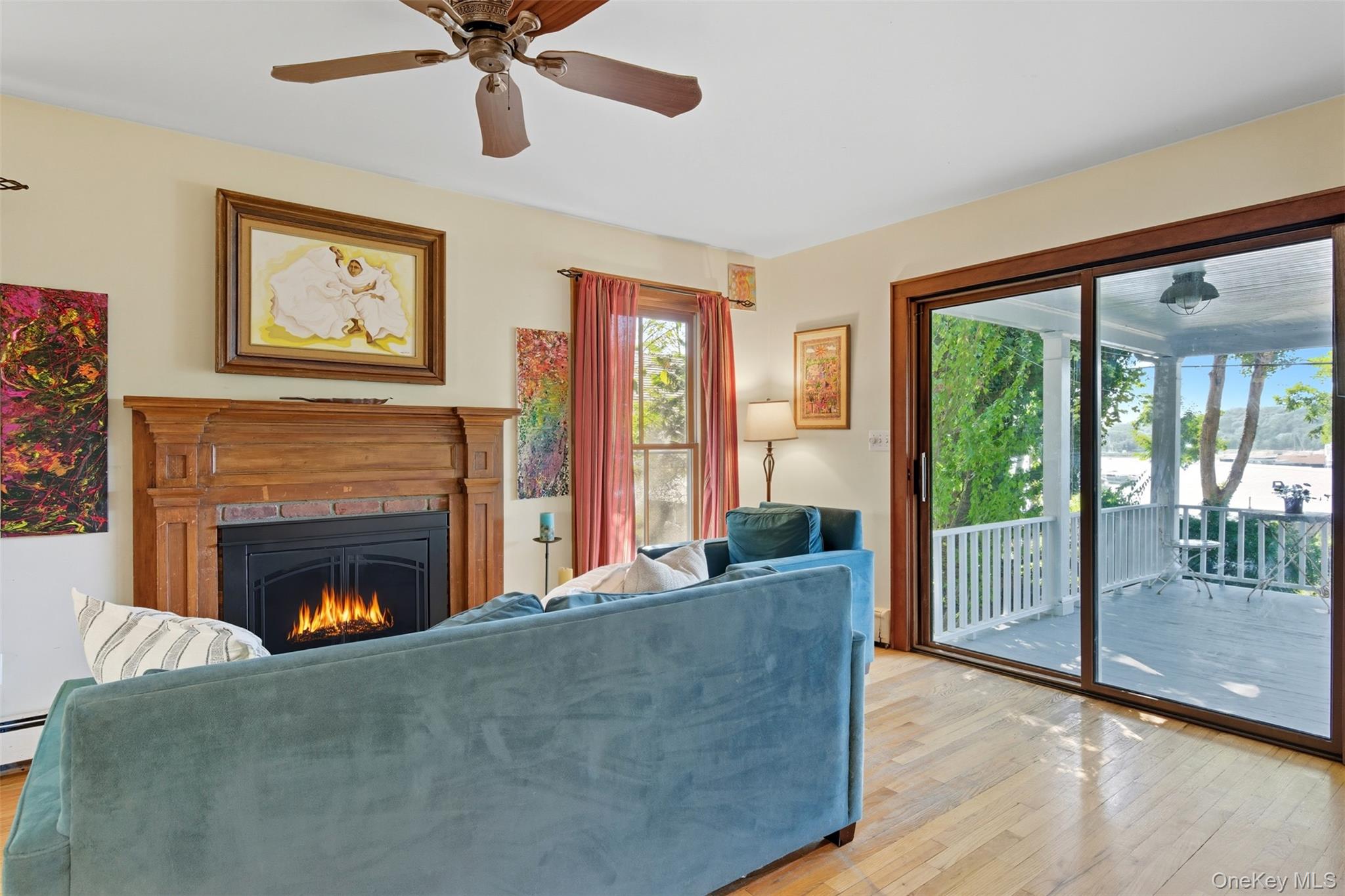 68 East Shore Road, Huntington, NY 11743