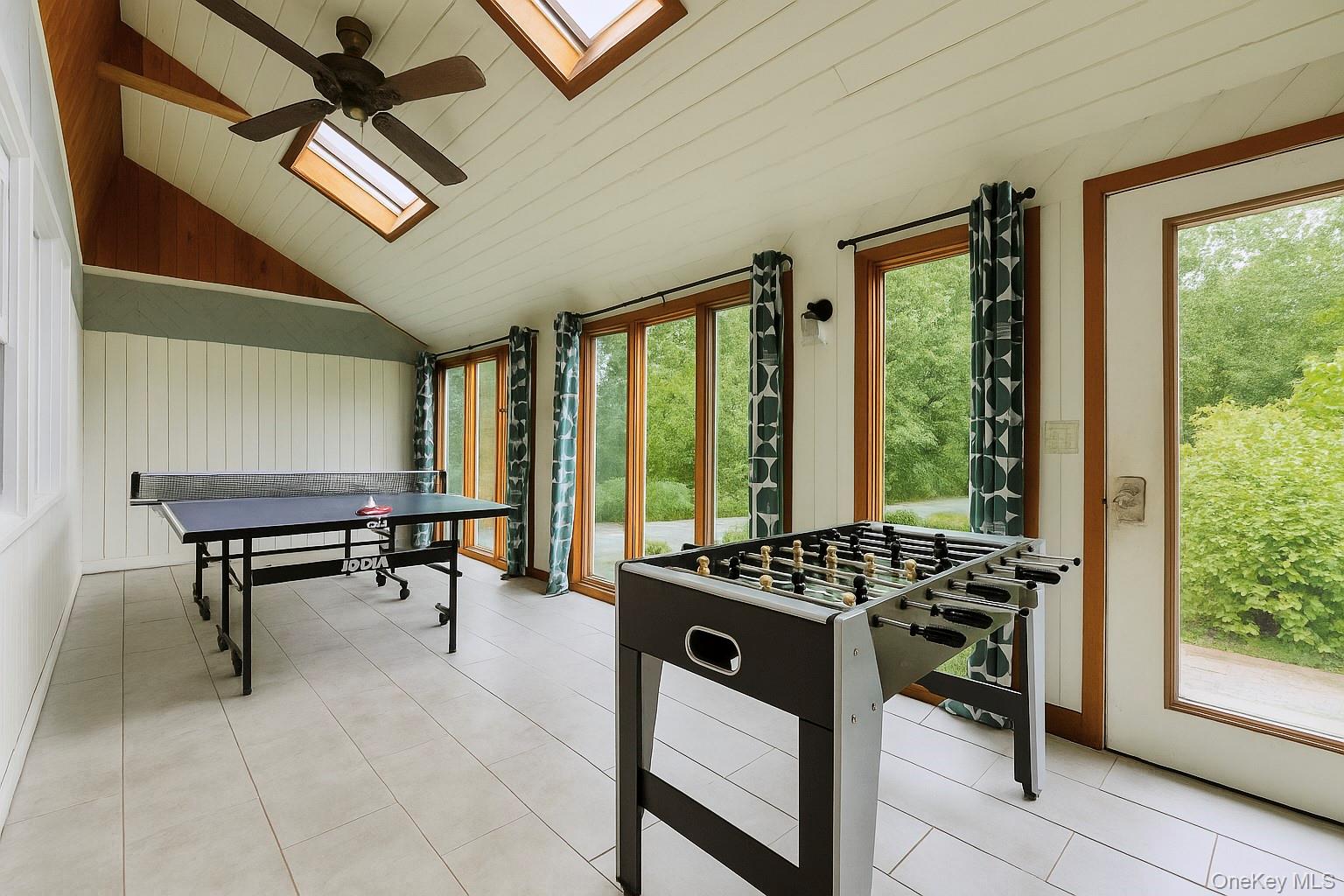 671 Noxon Road, Poughkeepsie, NY 12603