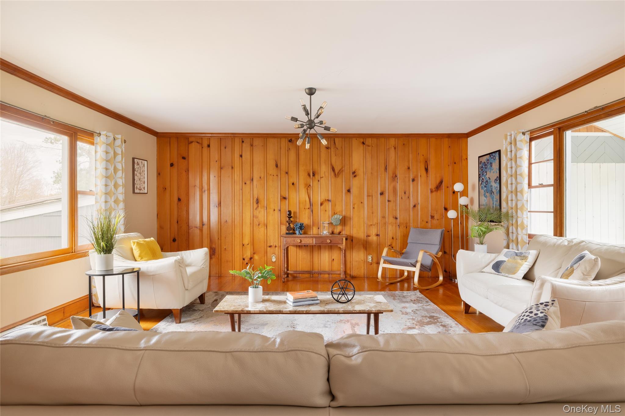 671 Noxon Road, Poughkeepsie, NY 12603