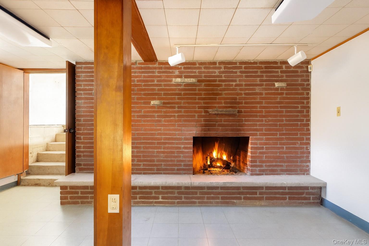 671 Noxon Road, Poughkeepsie, NY 12603