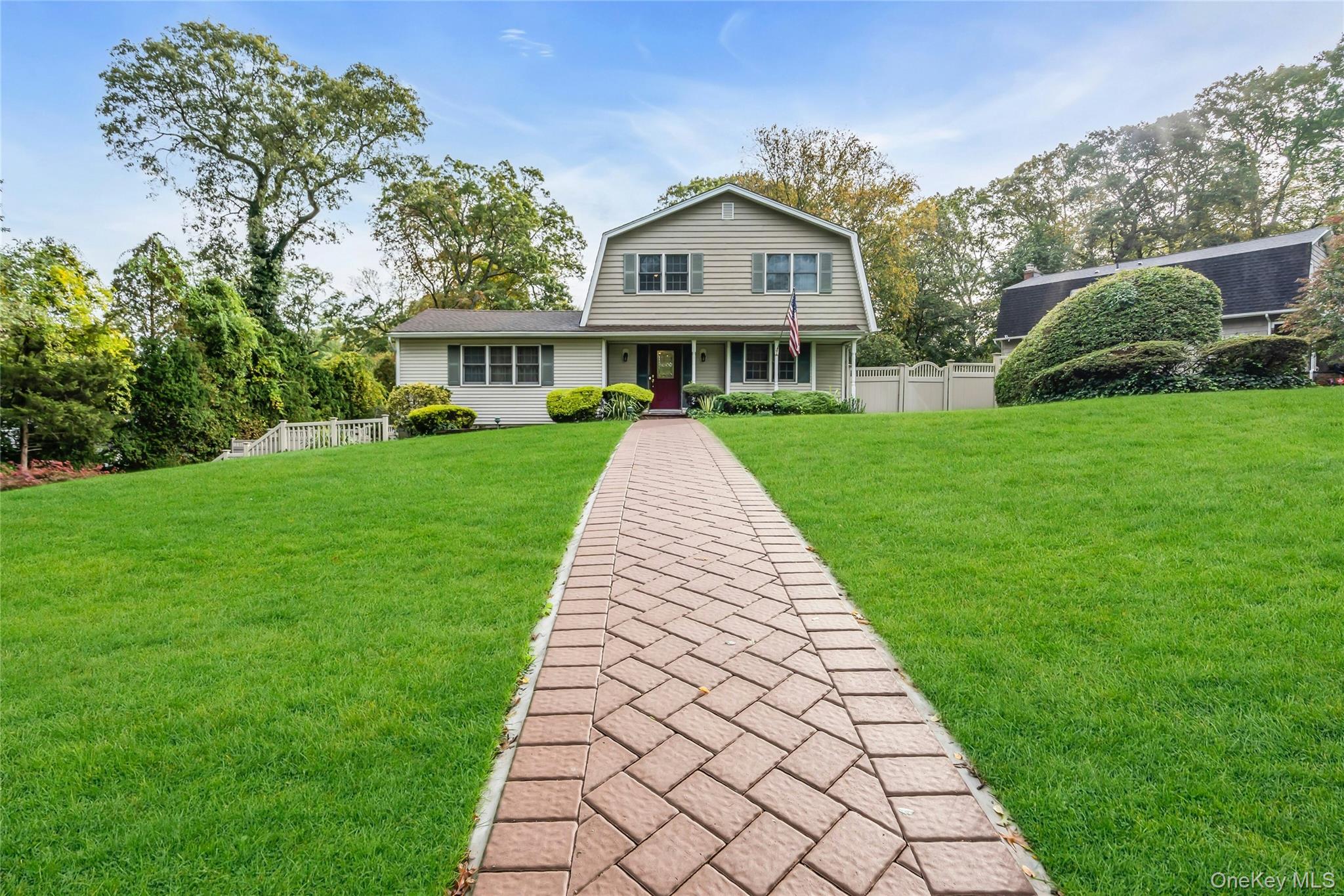 172 Lodge Avenue, Huntington Station, NY 11746