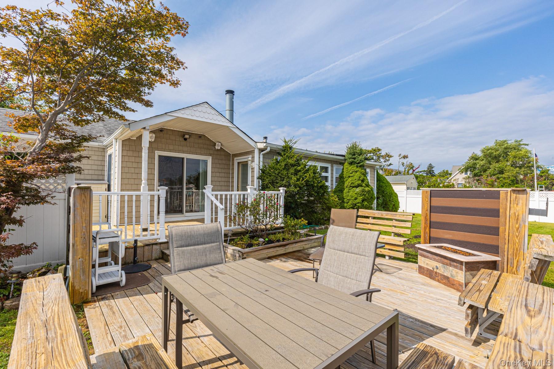 97 Ocean Avenue, Bay Shore, NY 11706