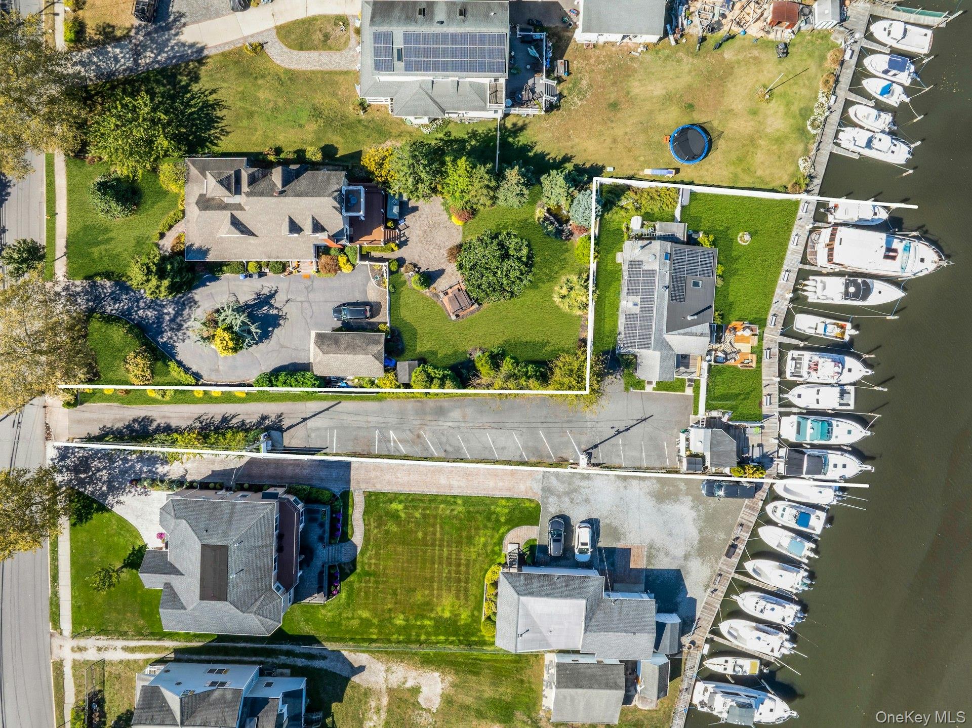 97 Ocean Avenue, Bay Shore, NY 11706