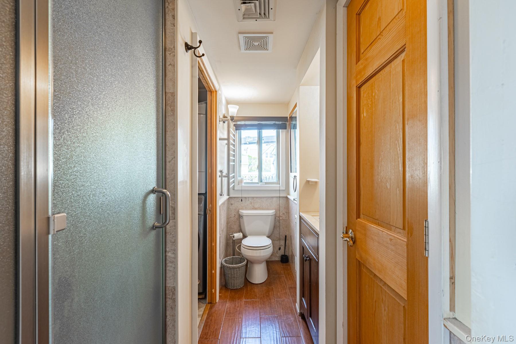 97 Ocean Avenue, Bay Shore, NY 11706