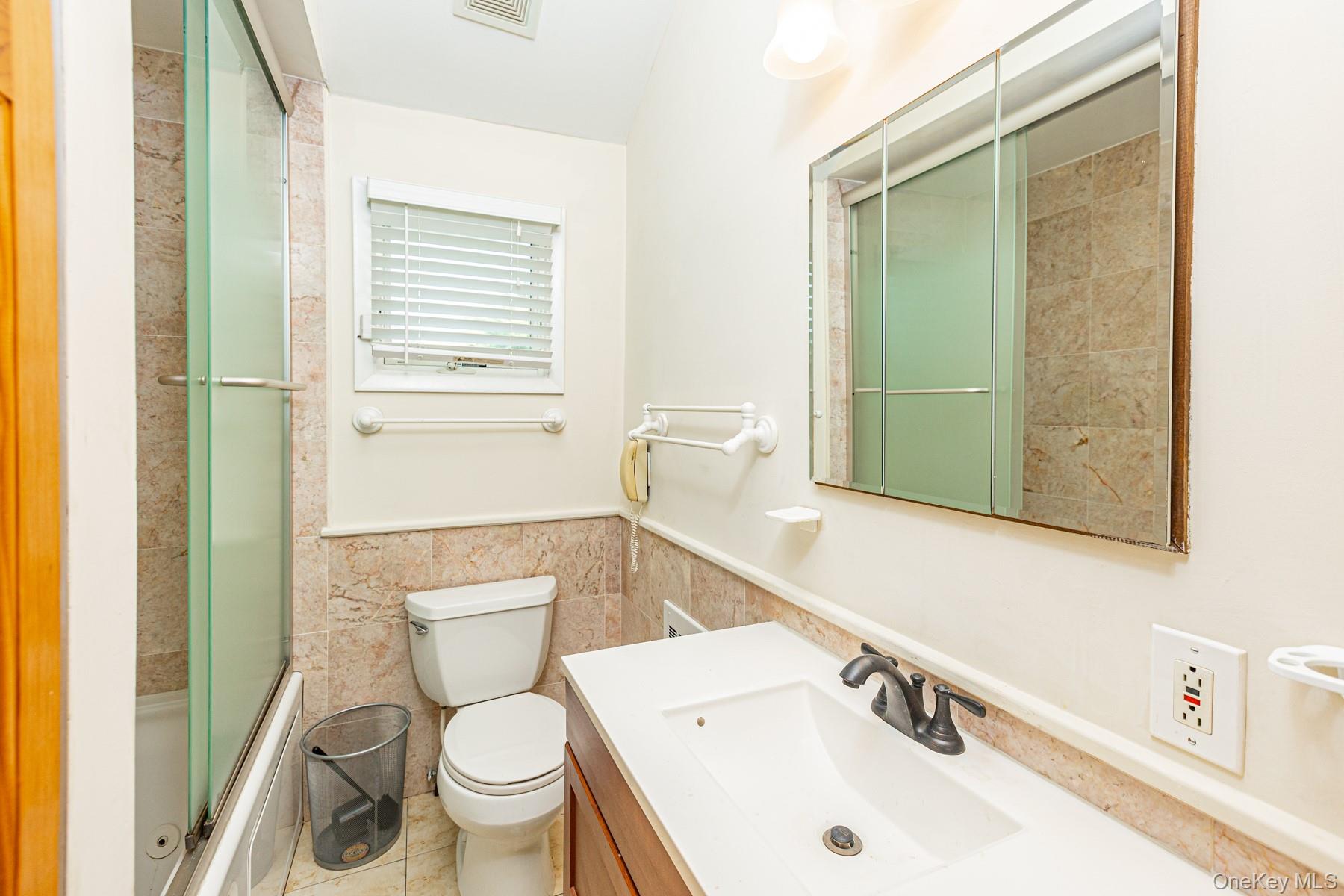 97 Ocean Avenue, Bay Shore, NY 11706